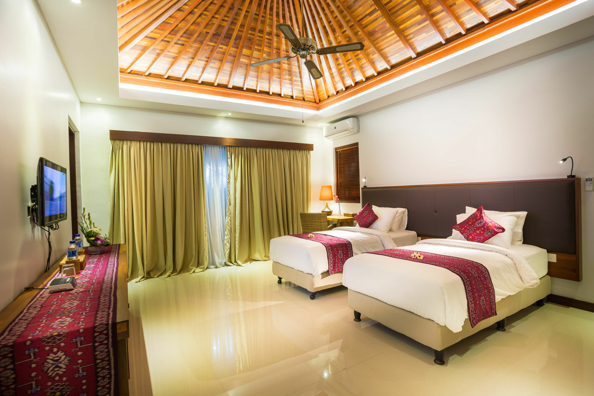 La Bali Sanur Villa Buitenkant foto